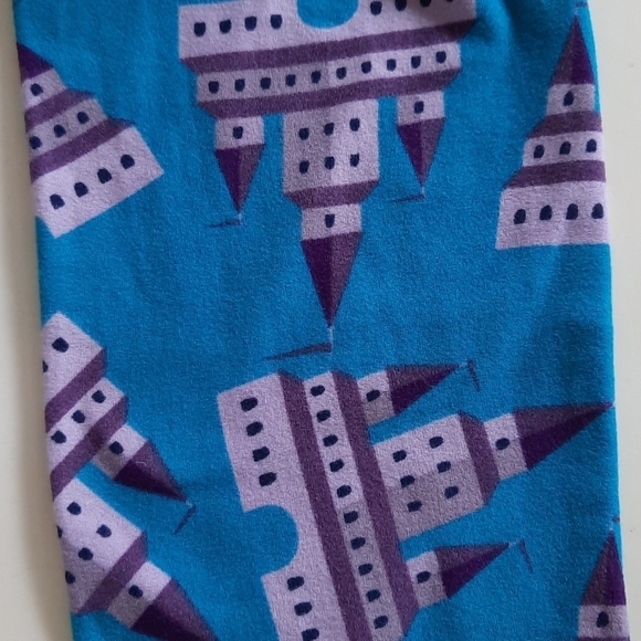 Lularoe Disney castle print unicorn leggings os - Picture 3 of 7
